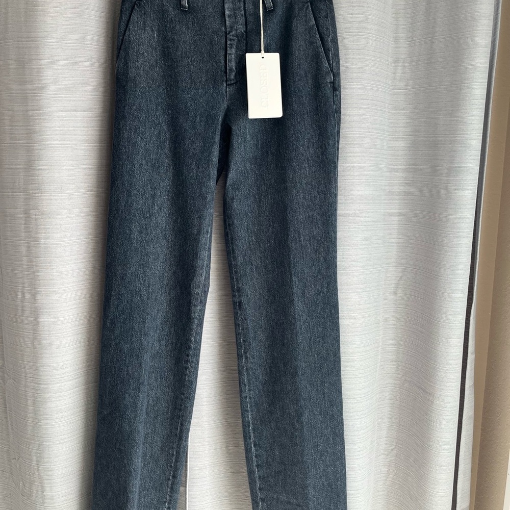Closed “Sasia” Jeans hard to find NWT
